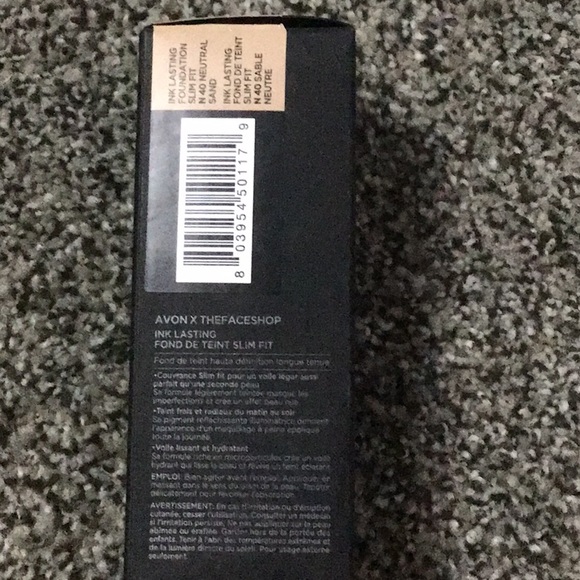 NWT Avon ink lasting foundation in neutral sand - Picture 2 of 7